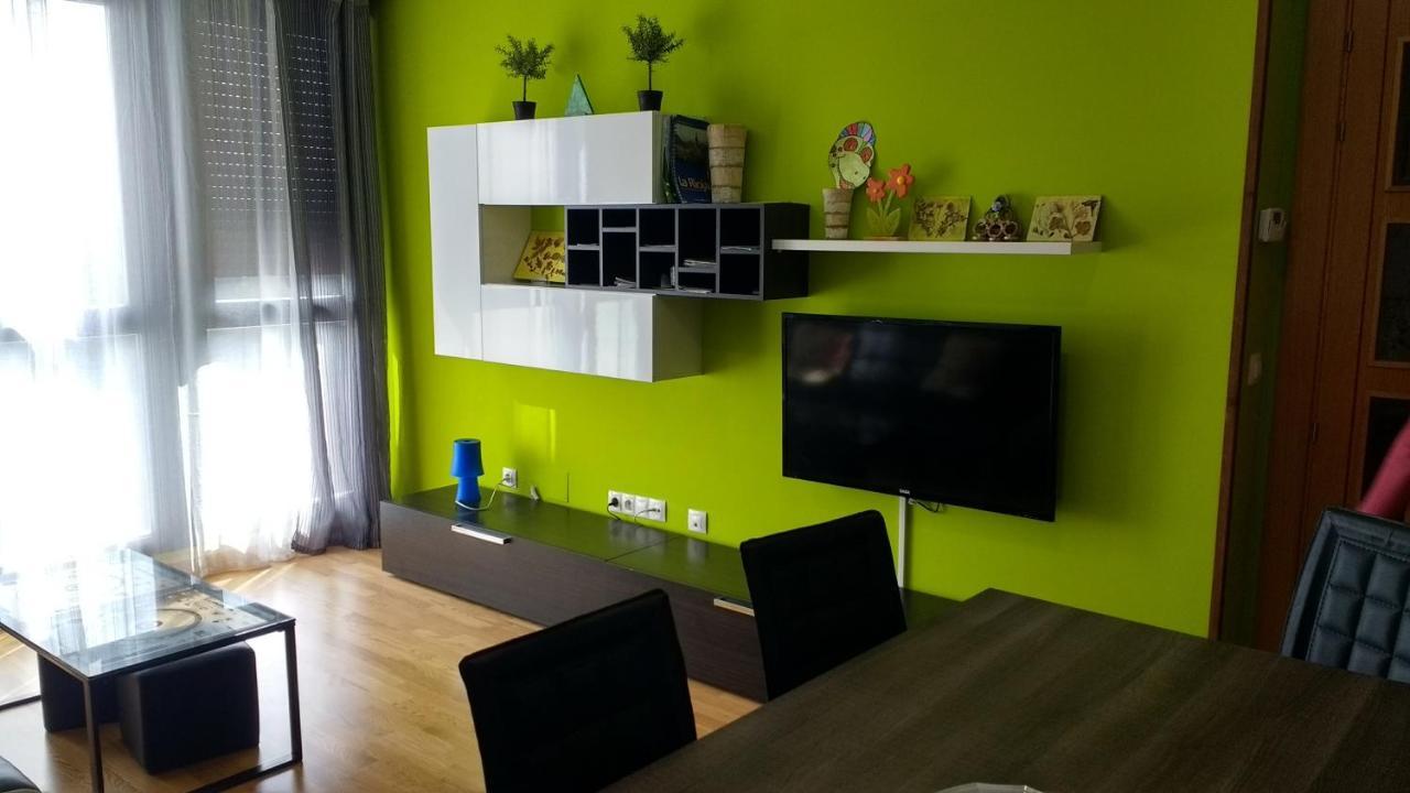 Apartamento Golf Buenas Vistas Cirueña Exterior foto